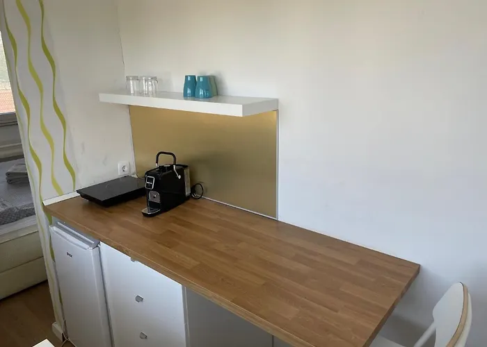 R41 - Tivoli Groundfloor 3* Ljubljana