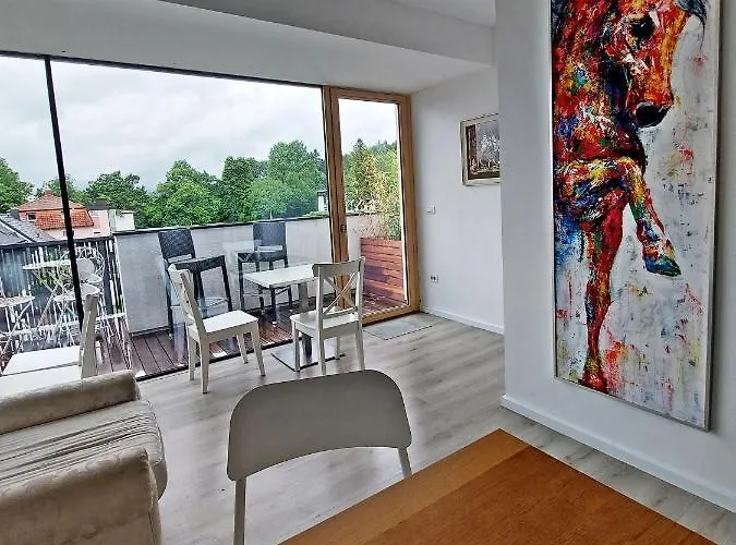 Guest house R41 - Tivoli Groundfloor 3*