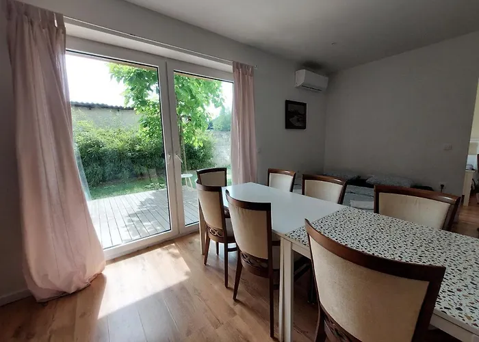 R41 - Tivoli Groundfloor 3*