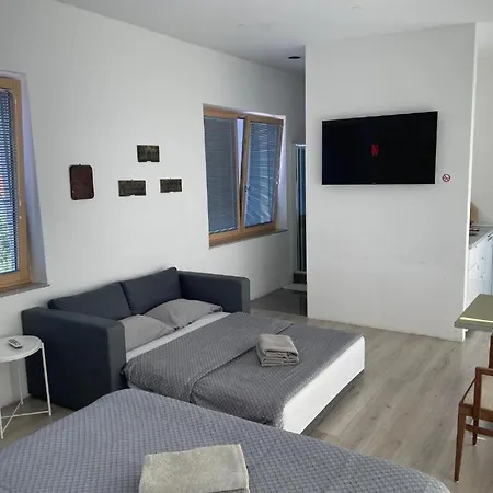 R41 - Tivoli Groundfloor